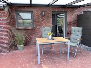 Überdachte Terrasse