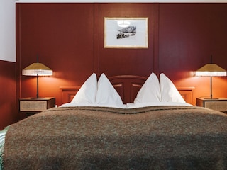 Villa-OXA-Zimmer-Kat-02-c-zuparino-39186