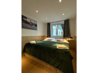 2025_HD_GAMS_Zimmer-Doppelbett