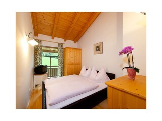 Ferienhaus Hochko?nig - Schlafzimmeransicht 2