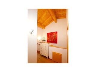 Ferienhaus Hochko?nig - Gang mit Treppe und Kommod