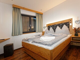 Schlafzimmer 3