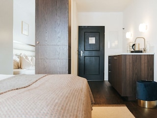 Villa-OXA-Zimmer-Kat-01-c-zuparino-38966