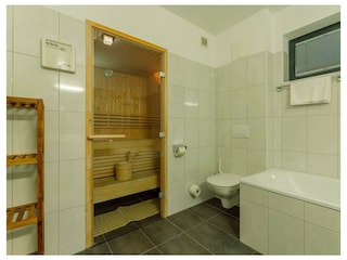 eder VIEW Apartment No 5 Bad 3