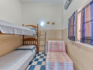 Stockbett & Schlafsofa