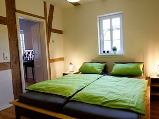 Schlafzimmer 2
