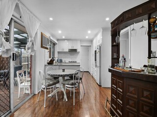 Apartment Welt Features 1