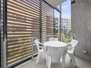 Apartment Welt Outdoor Recording 3