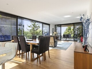 Apartment Welt Features 13