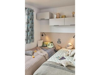 Chalet Mol Features 11