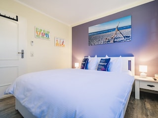 Schlafzimmer II
