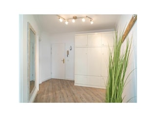 Eingangsbereich/Schrankbett