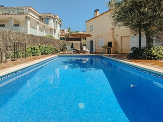 Villa Blanes Outdoor Recording 6