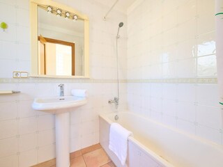 Villa Blanes Features 21