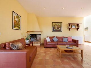 Villa Blanes Features 27
