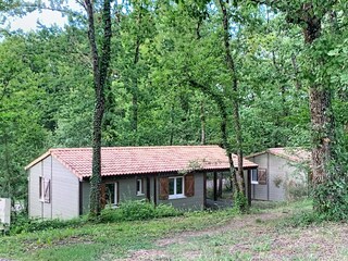 Holiday cottage Tauriac Environment 33