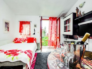 Apartment Nemira Features 25