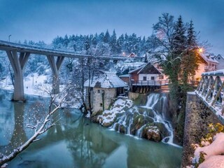 Appartamento Rakovica  25