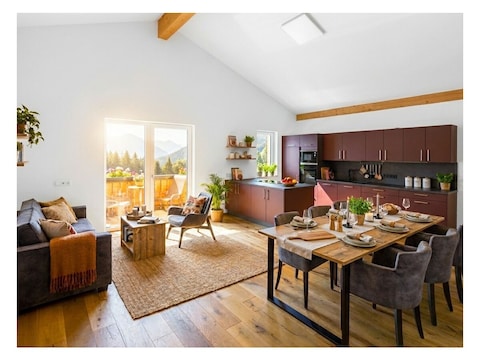 Ferienwohnung Bergfeuer Lodge     86m² 4-6 Personen