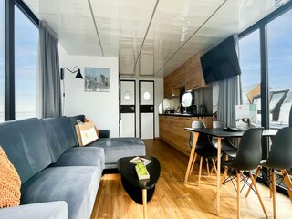 House boat Uitgeest Features 1