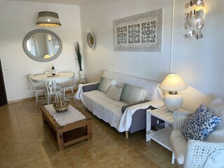 Apartment Caramujeira Features 20