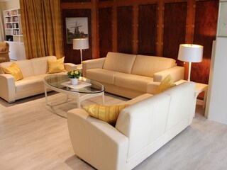 Wohnzimmer 2 mit Schlafcouch