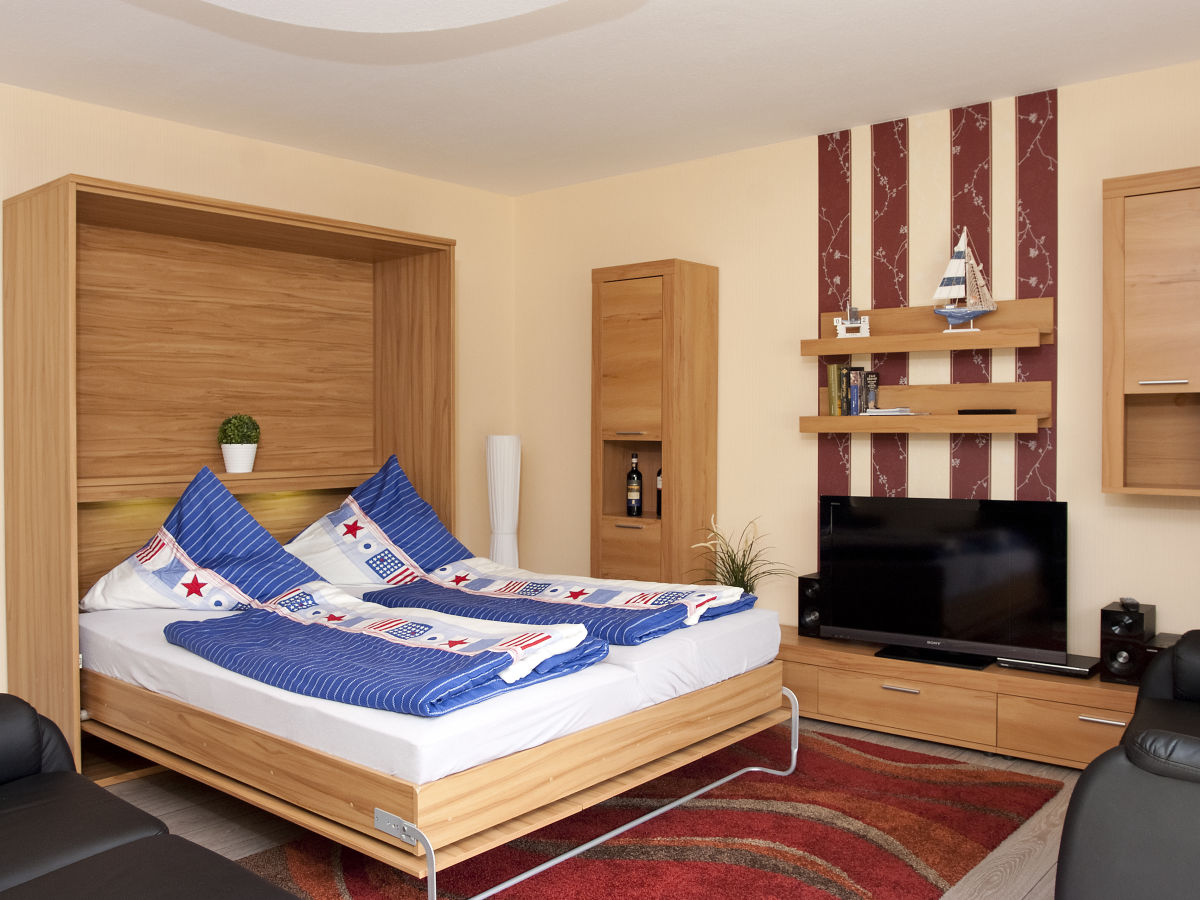 Modernes wohnzimmer mit essbereich – midir