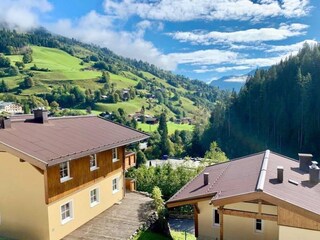 Appartement Saalbach Buitenaudio-opname 2