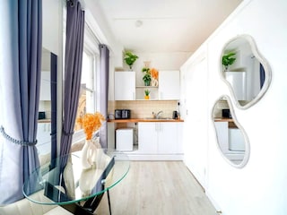Apartment Earls Court Features 7