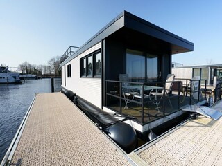 Hausboot Offingawier Außenaufnahme 1