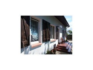 Apartment Rowy Outdoor Recording 6