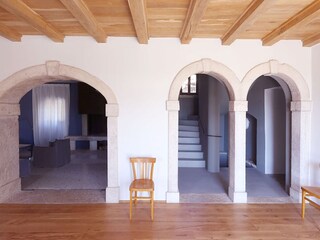 Historisches Treppenhaus und stilvolle Innenräume