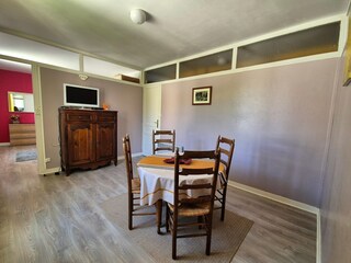 Appartement Saint-Côme-de-Fresné Kenmerken 3
