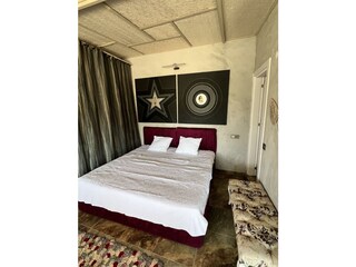 Double bed