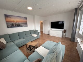 Ferienwohnung Bensersiel Wohnzimmer 6