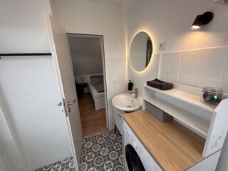Ferienwohnung Bensersiel Badezimmer 17