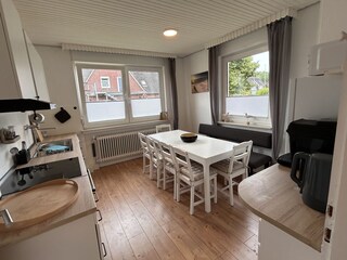 Ferienwohnung Bensersiel Küche 23