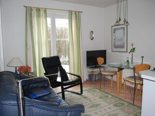Wohnzimmer mit Terrassentür