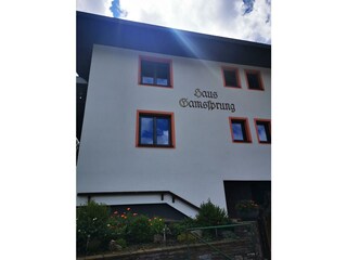 Haus Gamssprung von der Seite