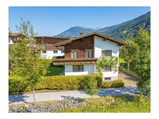 ferienhaus-zillertal_Sommer_bis_9_Personen_alleinl