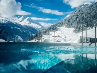Felsentherme Bad Gastein (c) Max Steinbauer Photog