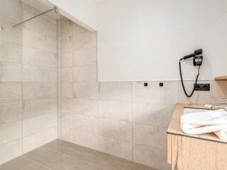 Landgasthof Bierfriedl_Dusche