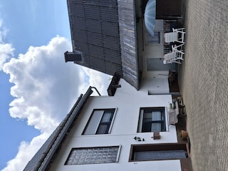 Innenhof mit Ausenterrasse