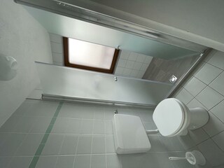 DZ Berge WC-Dusche 1OG