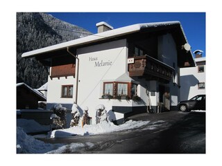 Hausansicht Winter