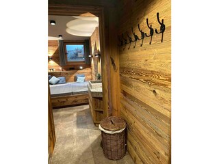 56d23076-3201-4213-8fa8-5408c057126a