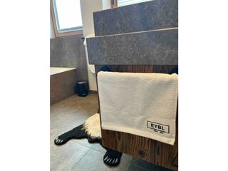 37f41a54-7e61-4a42-bf0b-fe63f37c1ce0