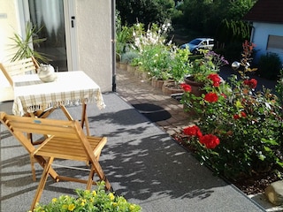 Ferienwohnung Ehret, Terrasse und Eingansbereich