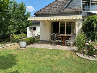 Ferienwohnung Orts-Idyll-Balkon und Terrasse