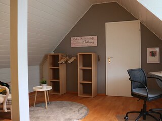 Ferienwohnung Orts-Idyll-Schlafzimmer 2